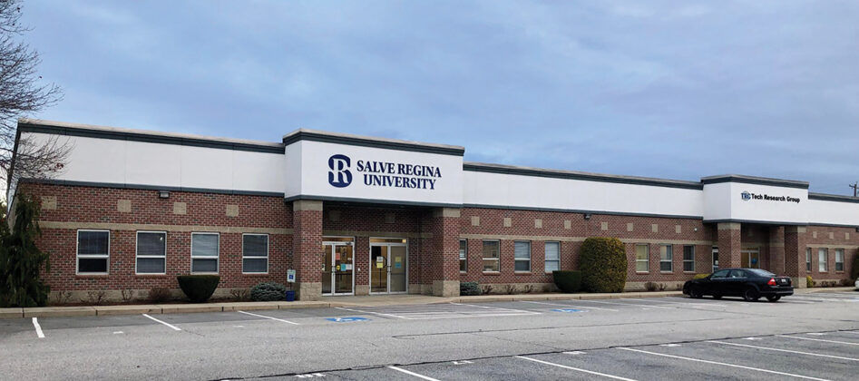 5. 144 Metro Center Blvd. (2000)
OWNER: Link Commercial Properties LLC
TENANTS: Salve Regina University, Warwick;
Tech Research Group; Link Commercial
Properties & Securities Solutions