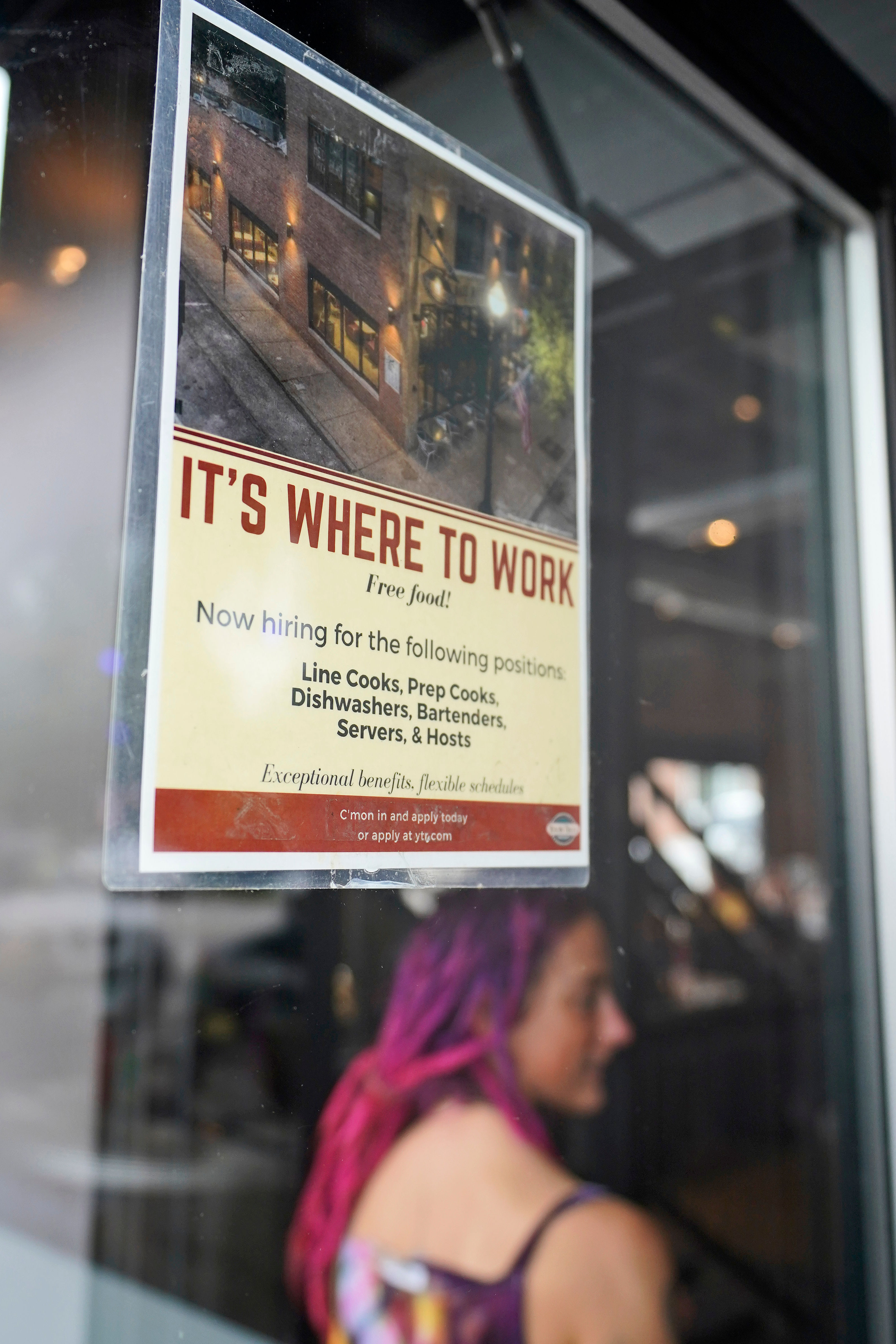 Modest Job U.S. adds modest 559,000 jobs, a sign of more hiring struggles