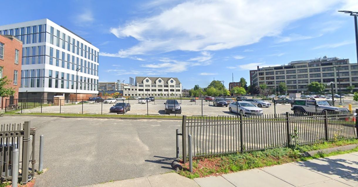 THE FAVORED SITE for a new state laboratory is Lot 3 of Parcel 25 in the I-195 Redevelopment District, a vacant 1.07-acre site at the corner of Richmond and Clifford streets, according to an R.I. Department of Health presentation. / COURTESY GOOGLE MAPS