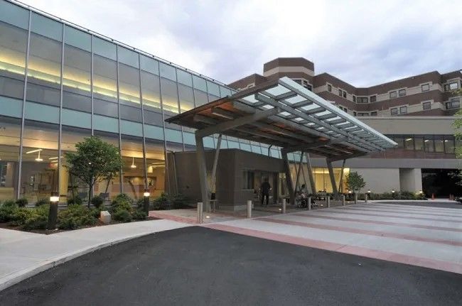 Women & Infants Hospital nurses protest holiday vacation policy