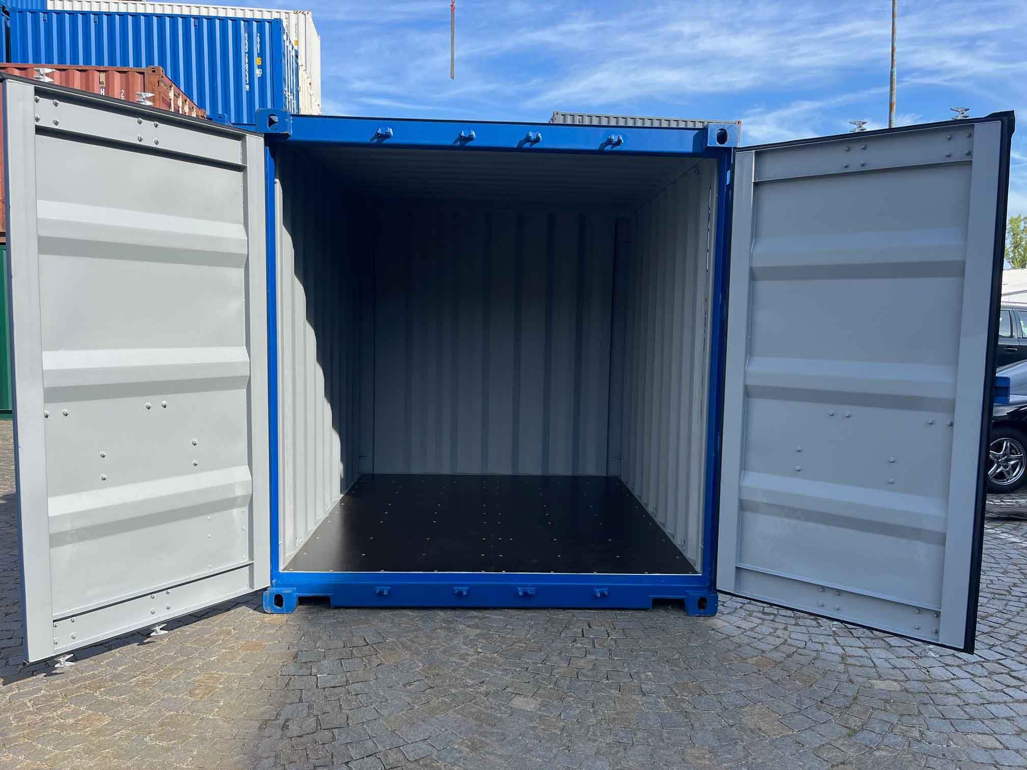 10 Fuß Seecontainer RAL 5010 3