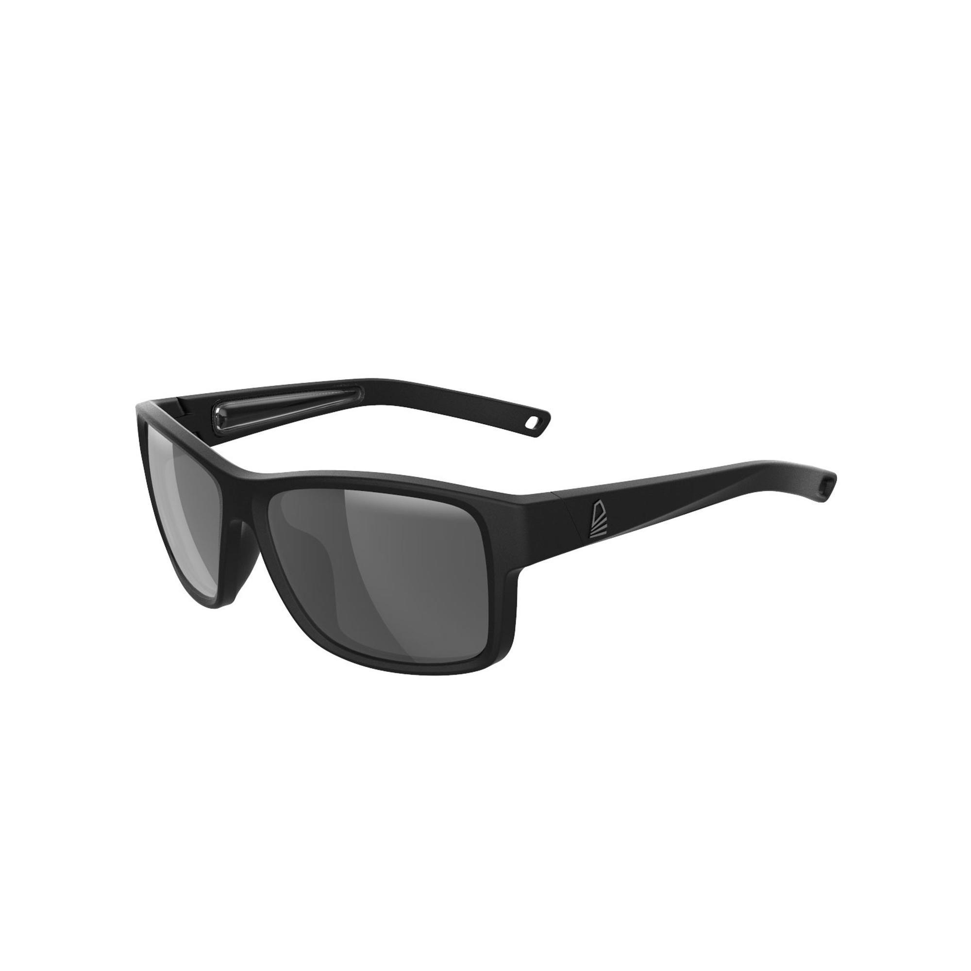 Tribord Sonnenbrille Segeln Damen/Herren schwimmfähig polarisierend 100 Grösse M dunkelgrau