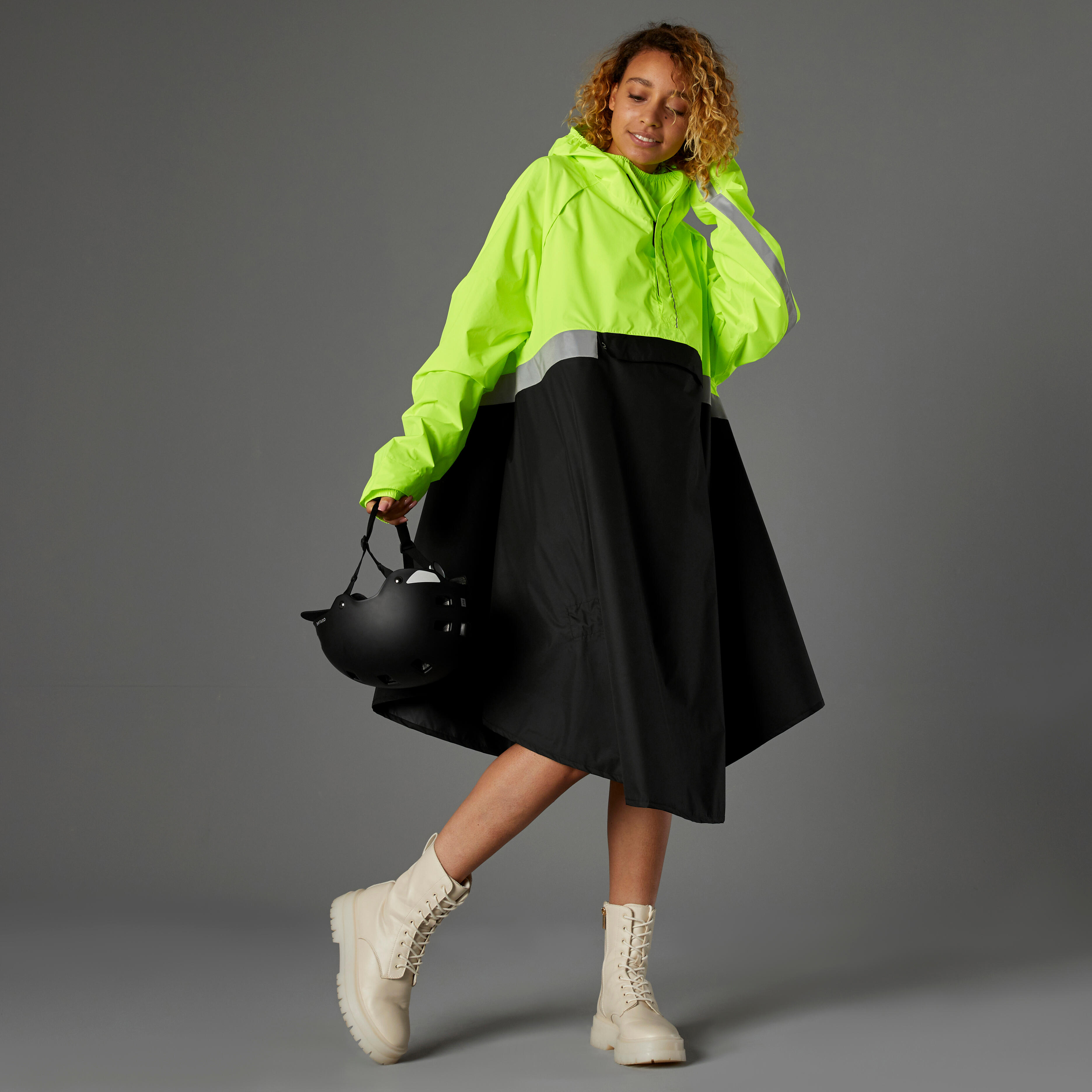 Btwin Fahrrad-Regenponcho City 560 Sichtbarkeit PSA neongelb/schwarz