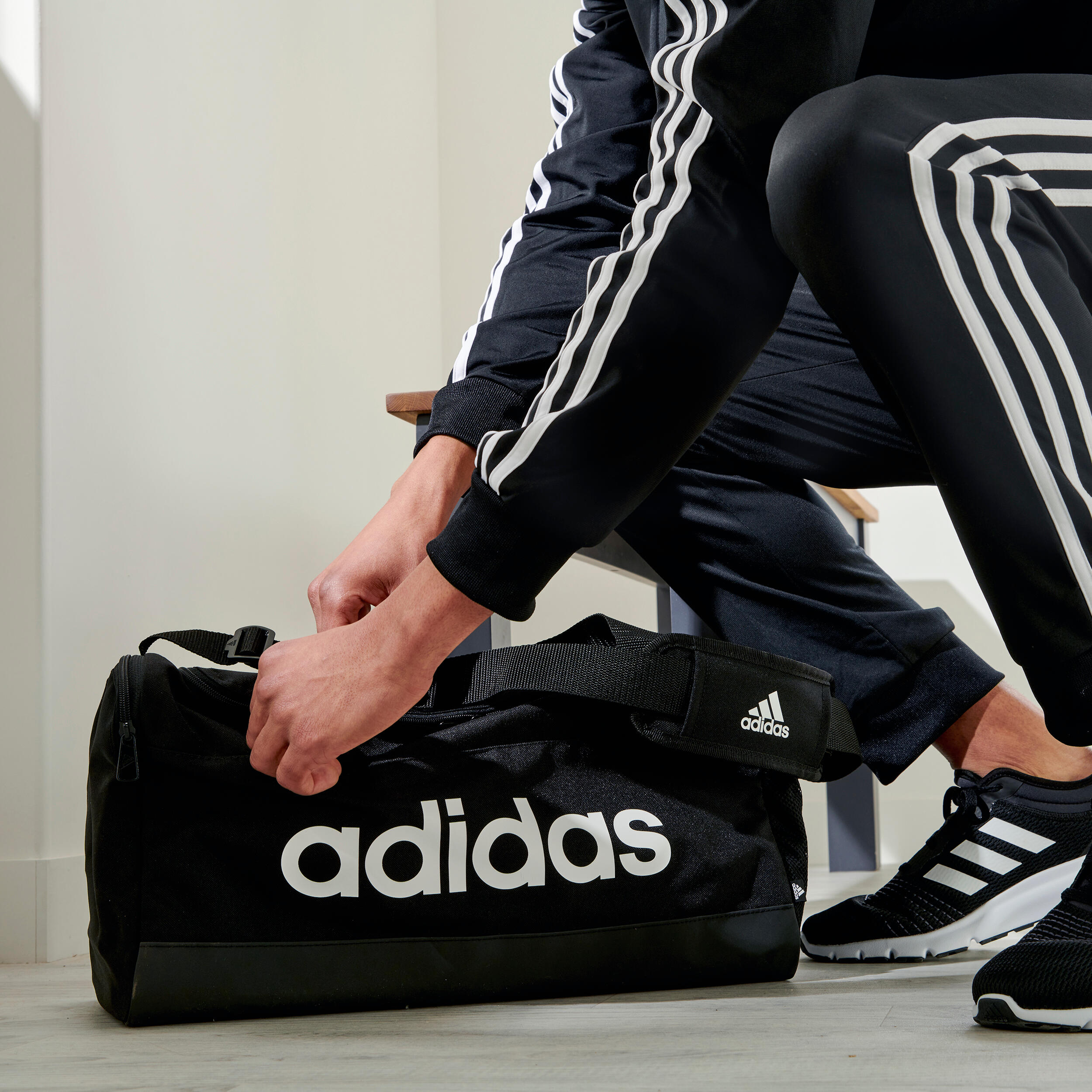 Adidas Sporttasche Fitness schwarz