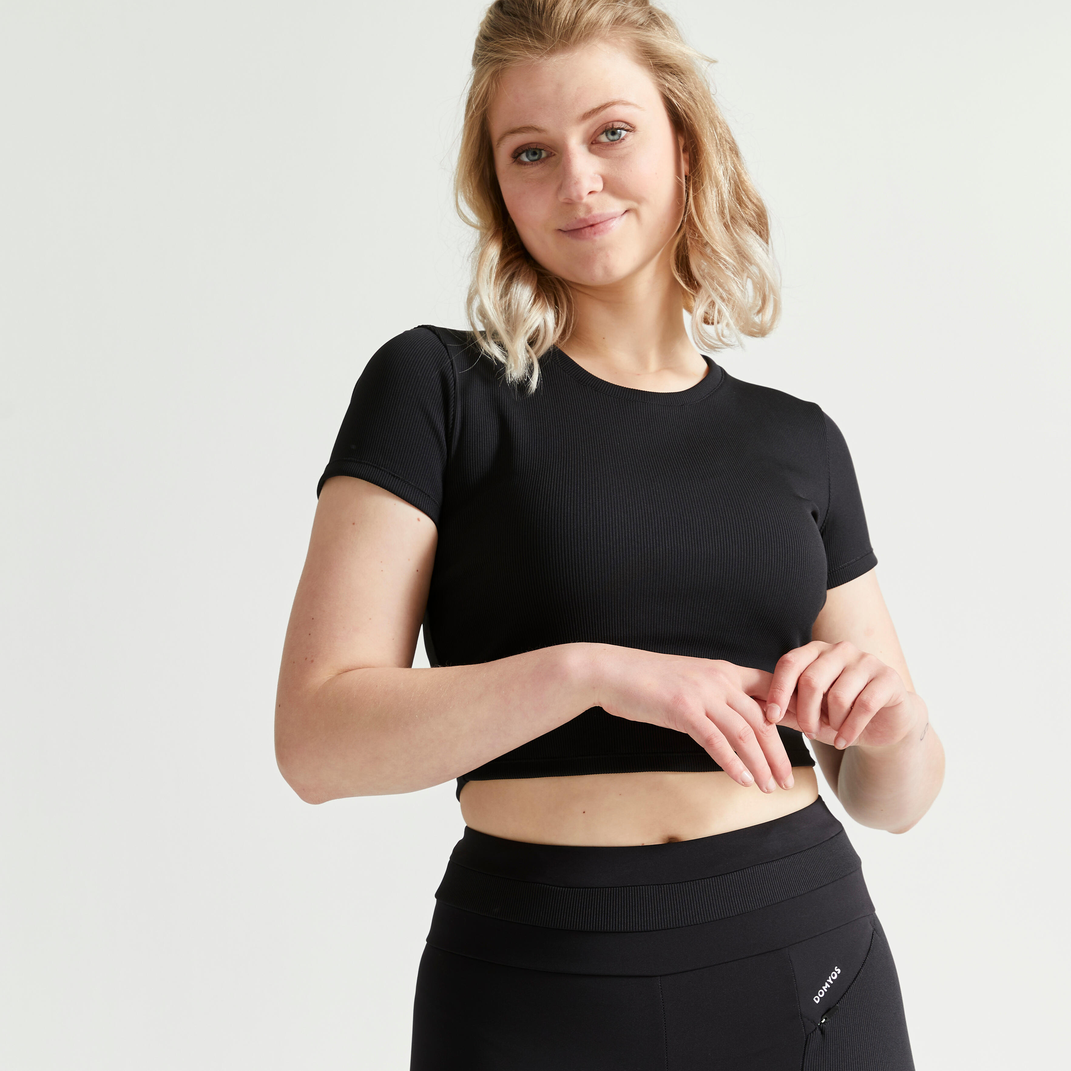 Domyos T-Shirt Crop Top Kurzarm Fitness