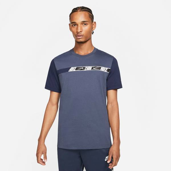 NIKE Herren Shirt M NSW REPEAT SS TOP