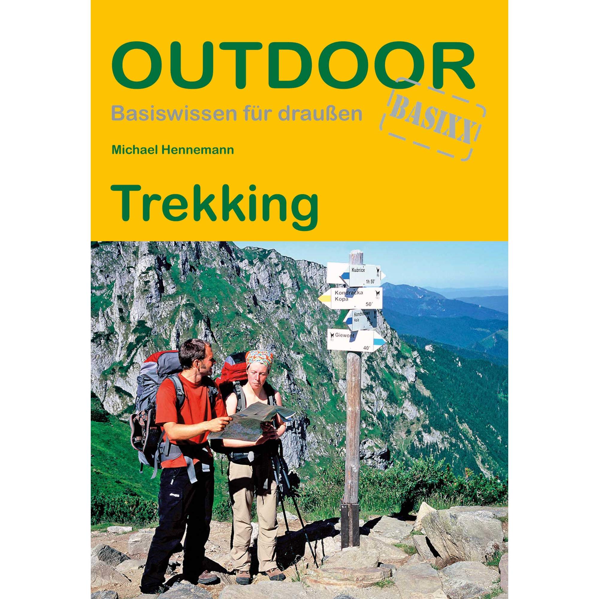 TREKKING