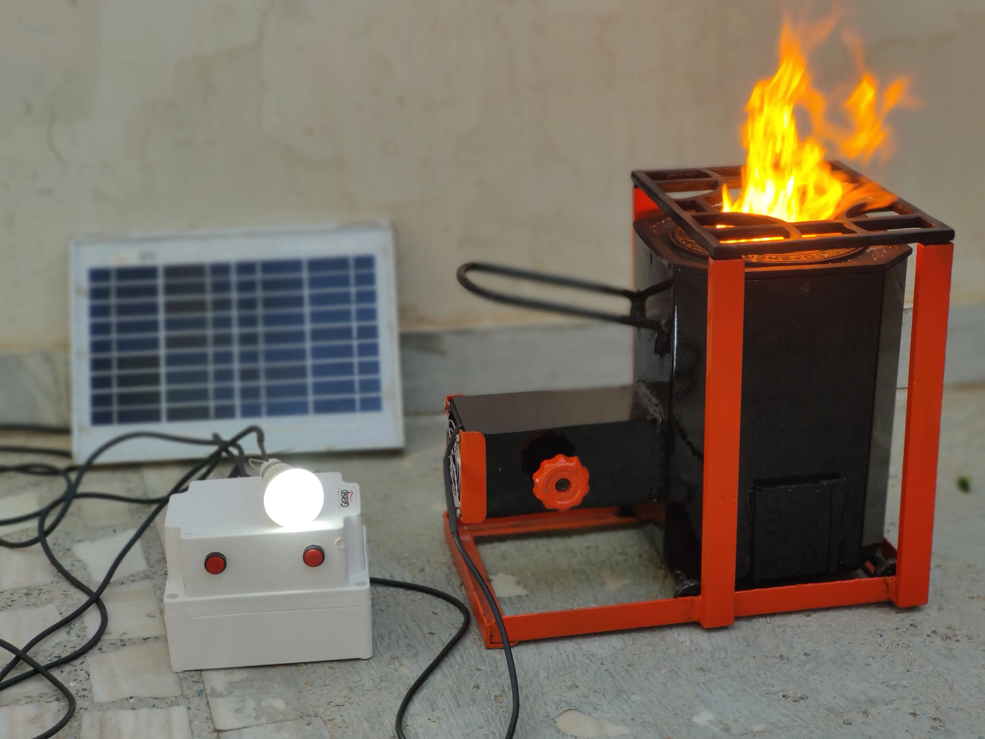 Smokeless Biomass Stoves / Bhatti