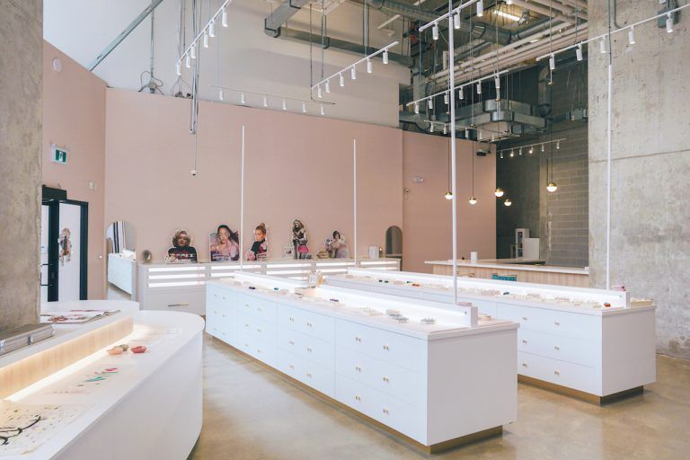 how much should you spend on your engagemen ring: showroom