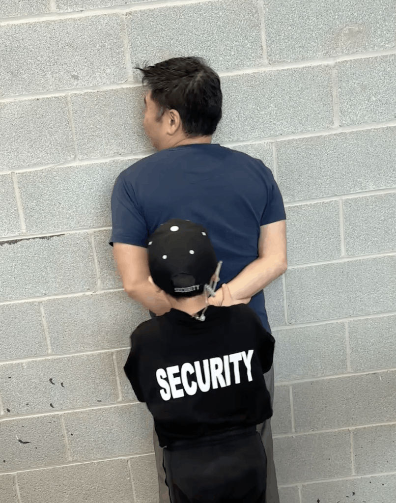 How to get your engagement ring past airport secuirity