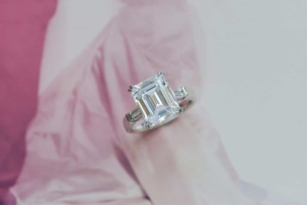 emerald cut engagement ring