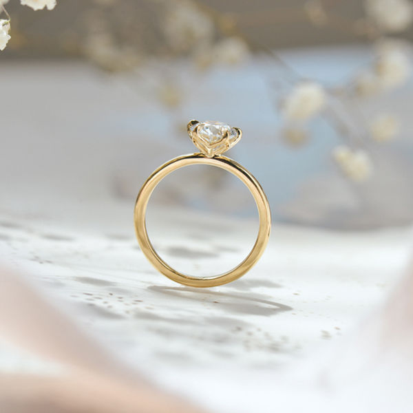 5-Prong Petal Prong Solitaire Round Engagement Ring-profile