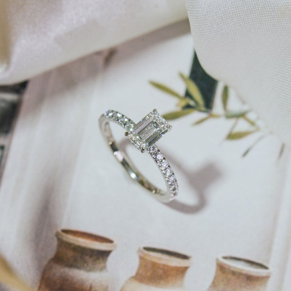 Classic Emerald Engagement Ring With Pavé Band-profile