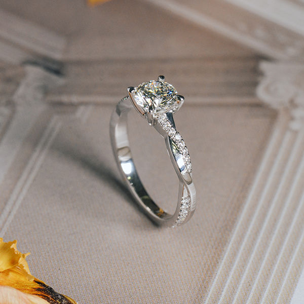 Round Engagement Ring With Pavé Twist Band-side