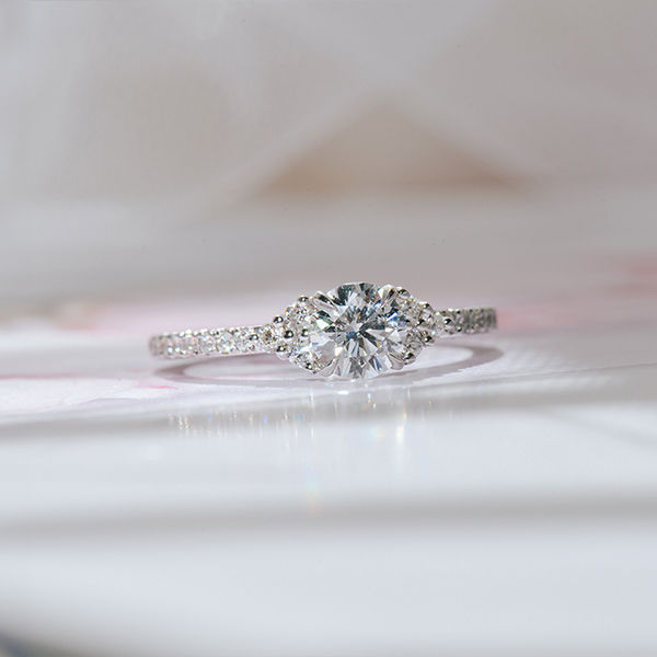 Round Clustered Stone Engagement Ring with Pavé Band-top