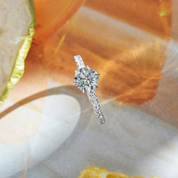 Fine Tip Round Engagement Ring-top