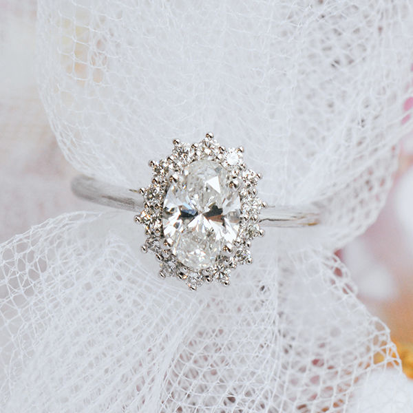 Star Halo Oval Engagement Ring-top