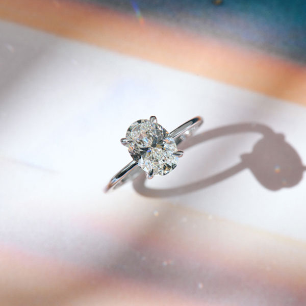 Classic Solitaire Oval Engagement Ring With Fine Short Tip Prongs-top