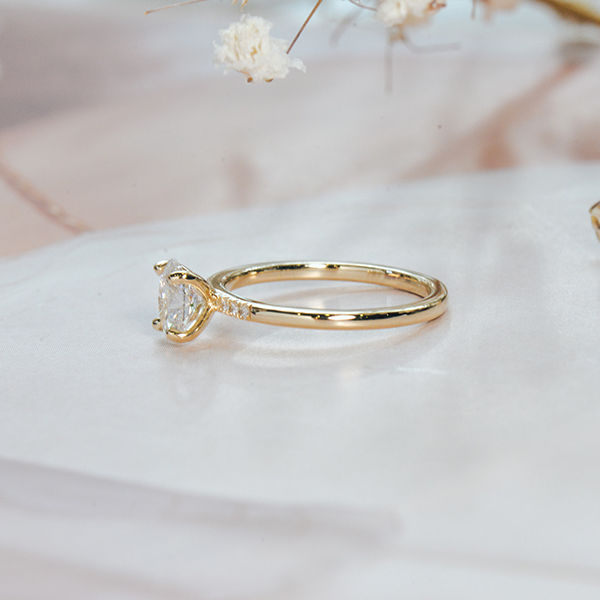 Oval Engagement Ring With 3 Pavé Stones-side