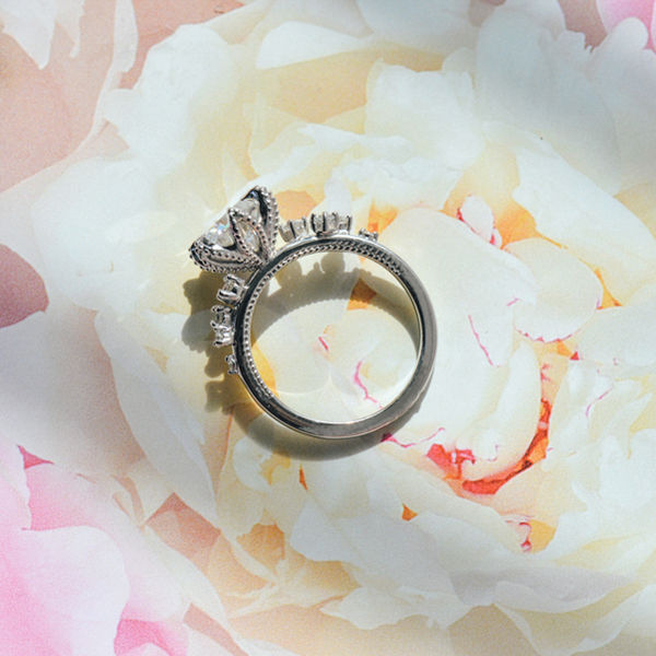 Fine Tip Petal Prong Round Engagement Ring-profile