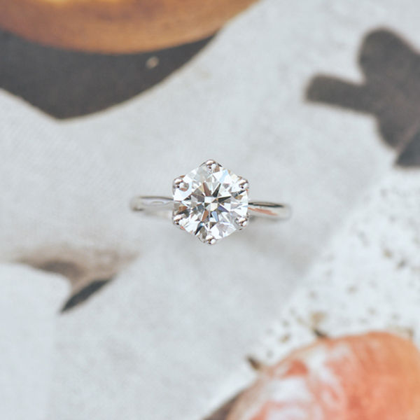 Petal Prong Round Solitaire Engagement Ring WIth Cathedral-top