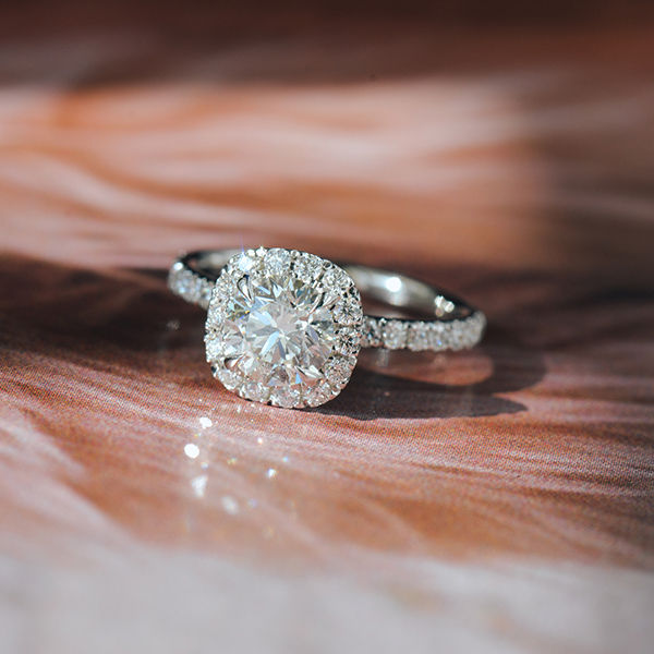 Round-Cut Engagement Ring With Cushion Halo-top