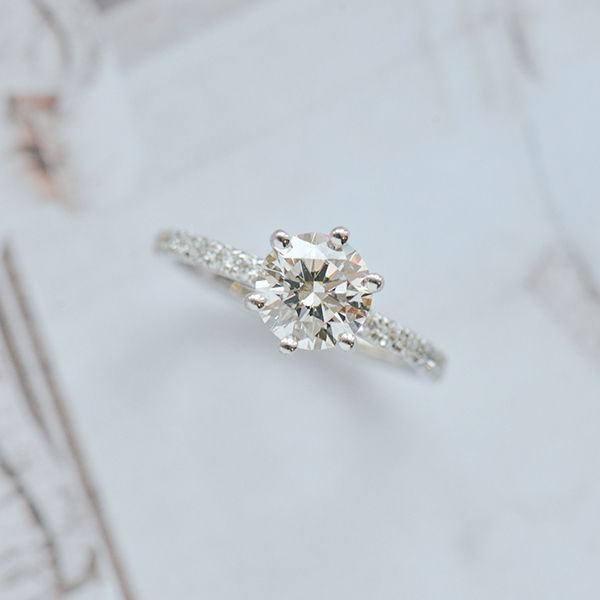 Round 6-Prong Engagement Ring With Round Prongs-profile
