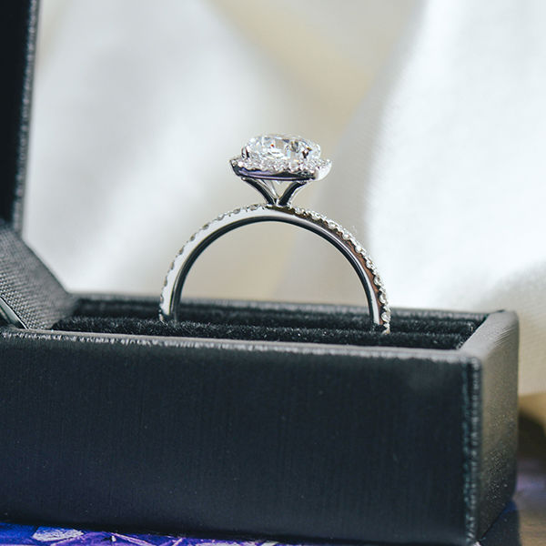 Cushion Engagement Halo Pave-profile