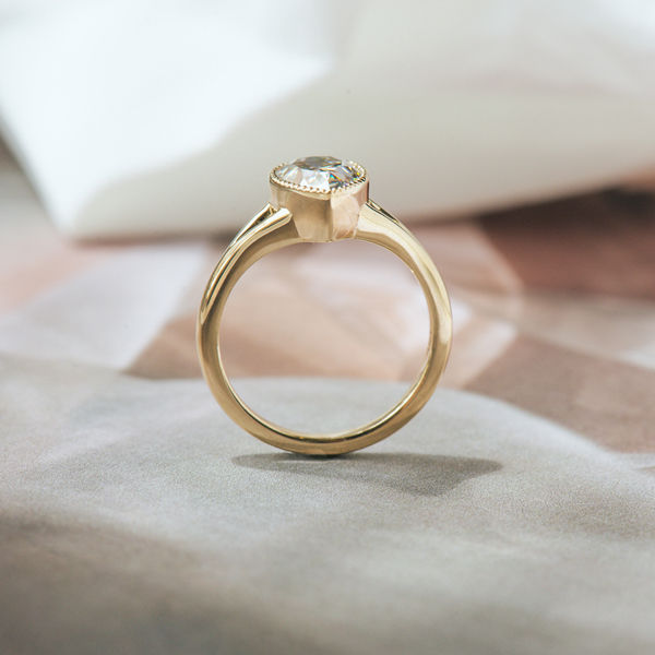 Bezel Set Pear Engagement Ring With Split-Shank-profile