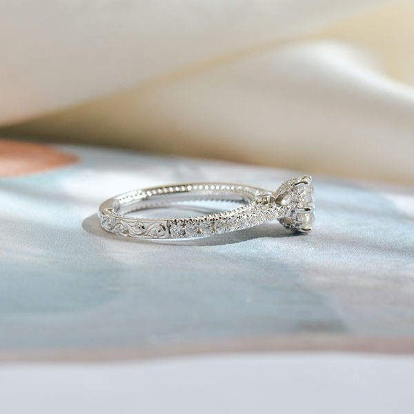 Round Engagement Taper HiddenHalo Hand-Engraving Milgrain-side