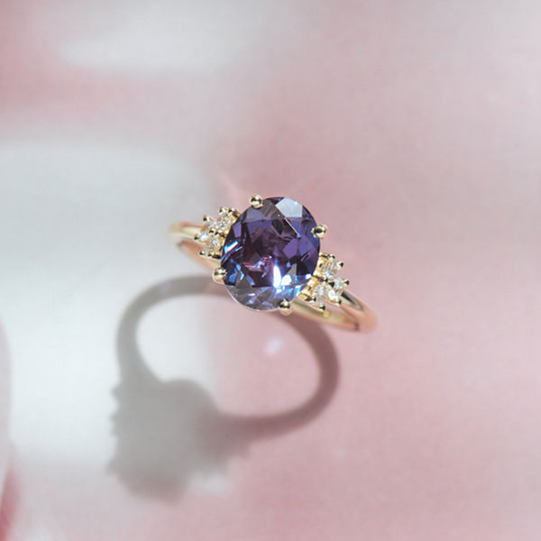 Alexandrite Oval Engagement Ring With Round Side Stones-top