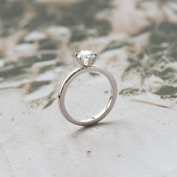 Classic Round Engagement Ring With 6-Prong Setting-profile