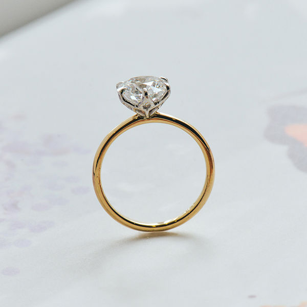 Round Two-Tone Engagement Ring With Petal Prongs-profile