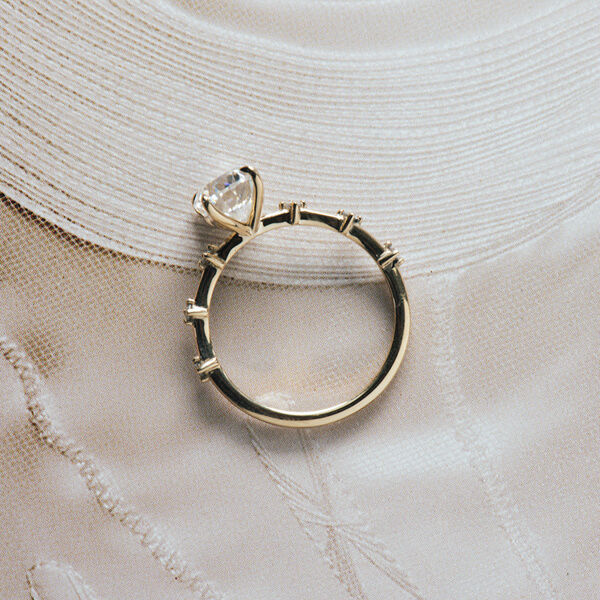 Classic Oval 4-Prong Constellation Style Pavé Engagement Ring-profile