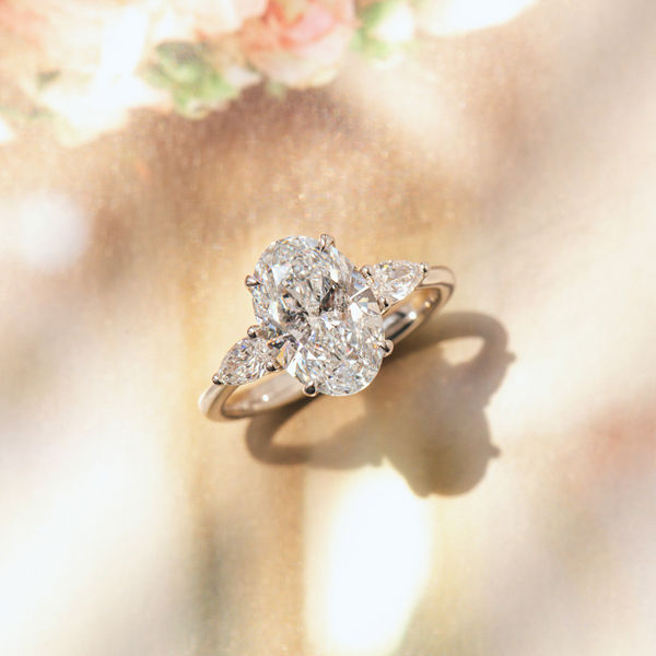 Oval And Pear 3-Stone Engagement RIng-top