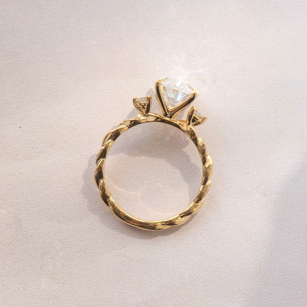 Oval 3-Stone Engagement Ring With Pavé Twist Band-profile