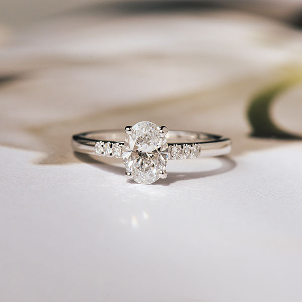 Oval Engagement Ring With Pavé Cathedral-top