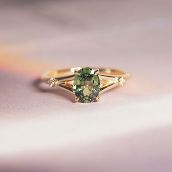 Yellow Oval Multi-Stone Split-Shank Cathedral Gemstones-top