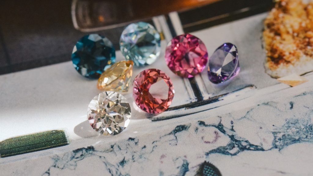 Green engagement rings : green topaz