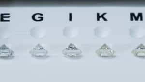 diamond color comparison on a scale