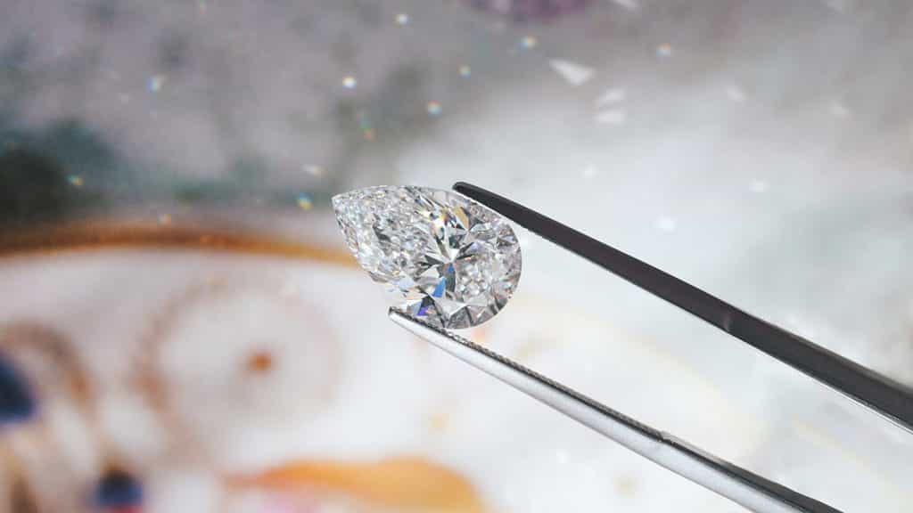 pear shaped diamond ring, pear diamond ring