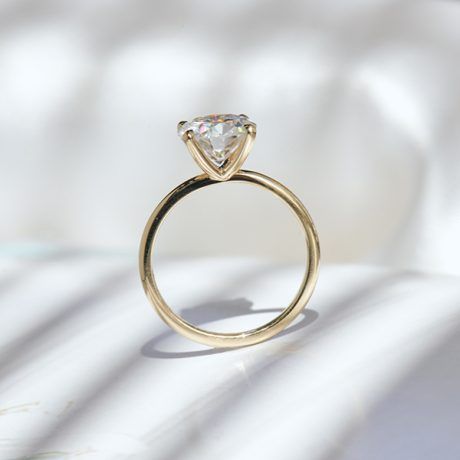 4 Prong Round Solitaire Engagement Ring-profile