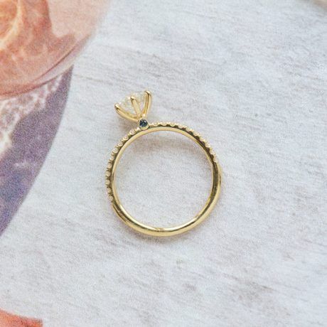 6-Prong Round Classic Engagement Ring With Pavé -profile