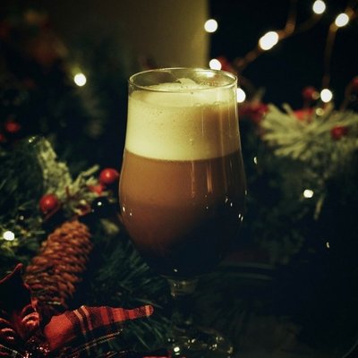 Juleølsmaking med Stian Bakketeig - Tap Takeover Juleøl Edition på Fjøra Pub
