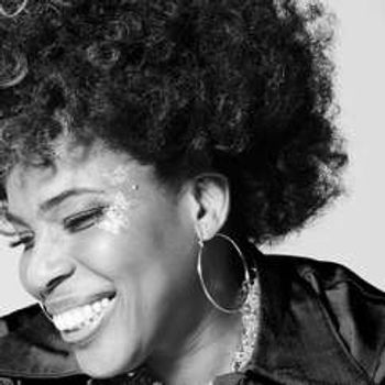 Macy Gray