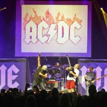 Live/Wire: AC/DC Tribute