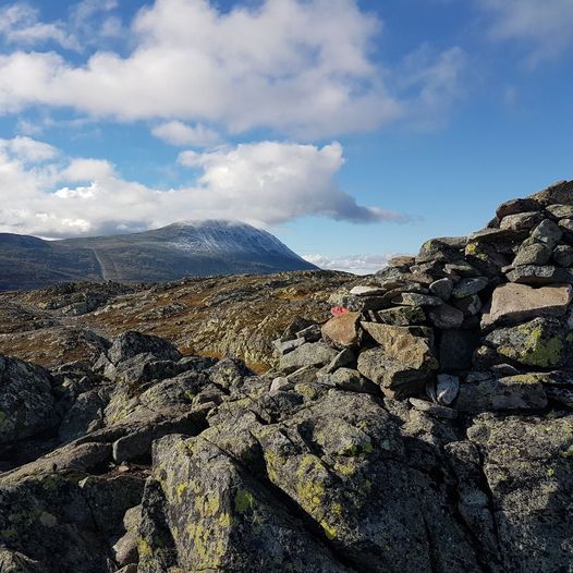 Topptur til Toreskyrkja 1364 moh fra Heddersvatn 