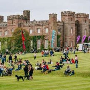 Paws At The Palace
