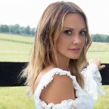 Carly Pearce