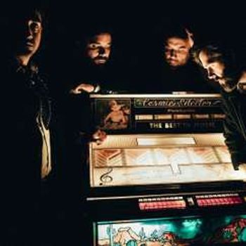 Lord Huron, Pillow Queens